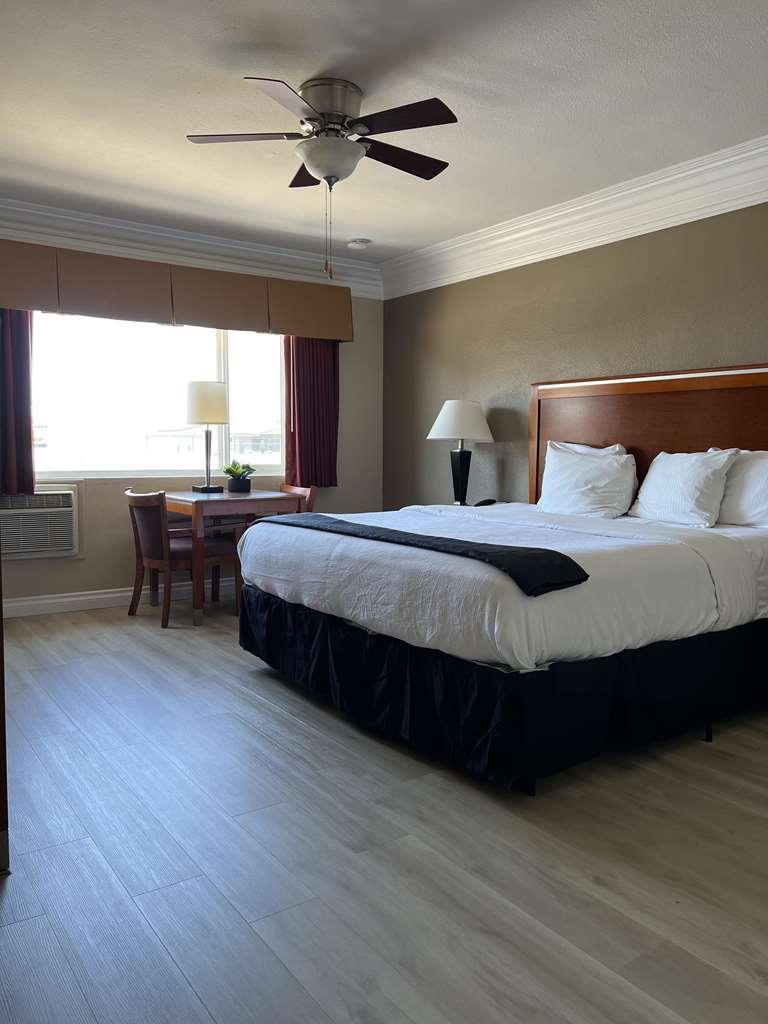 Best Western Tradewinds Morro Bay Habitación foto